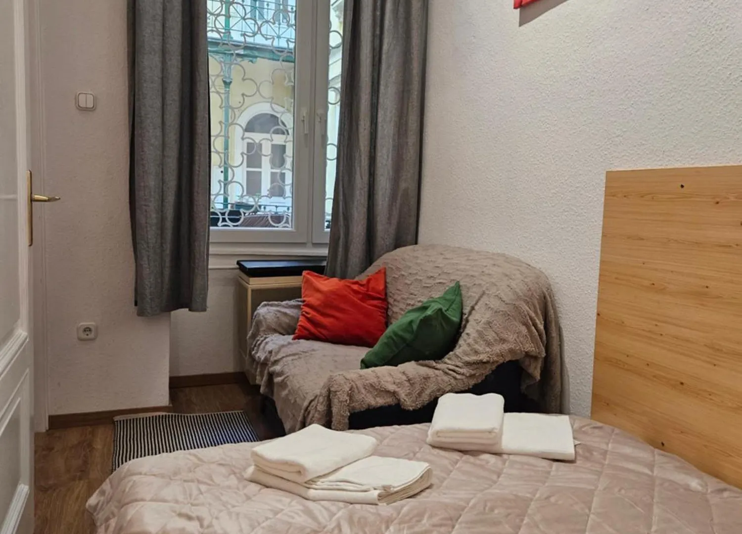 Danube Bridge Apartments Budapest